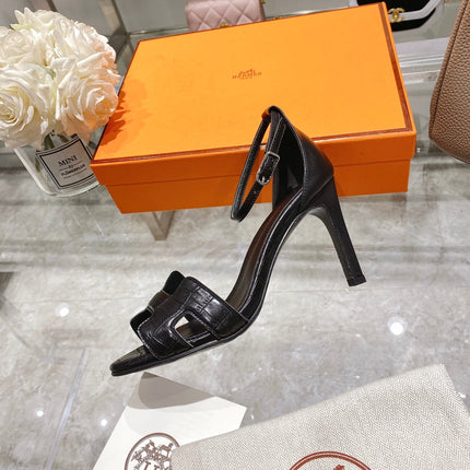 PREMIERE 90 SANDAL IN BLACK CALFSKIN