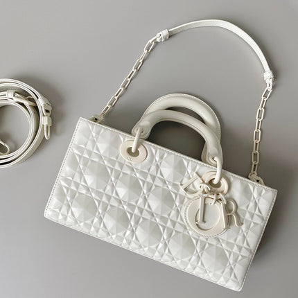 MEDIUM D-JOY BAG 26 IN WHITE CALFSKIN