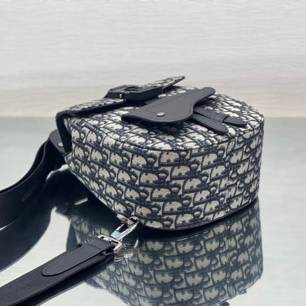 GALLOP SLING BAG 27 IN BEIGE MIX BLACK OBLIQUE JACQUARD AND CALFSKIN
