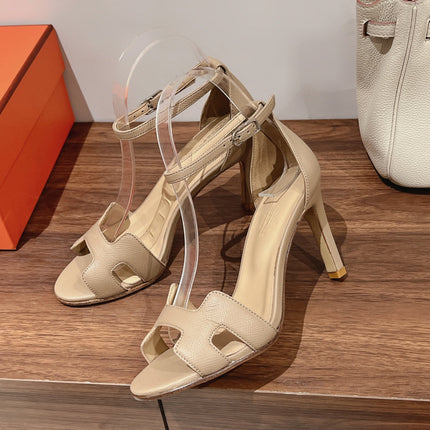 PREMIERE 105 SANDAL IN SAND BROWN CALFSKIN