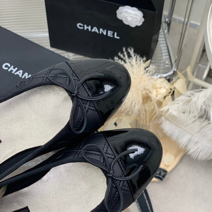 BALLET FLAT GLOSSY BLACK LAMBSKIN