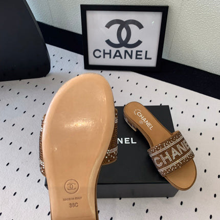 CC RHINESTONE LETTER SLIPPERS CINNAMON BROWN LAMBSKIN