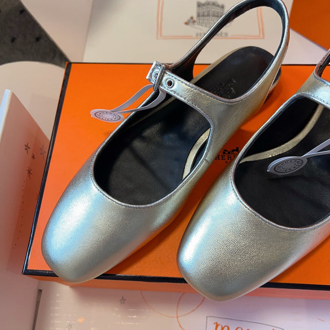 KLEO SLINGBACK IN SILVER CALFSKIN