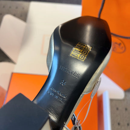 KLEO HIGH SLINGBACK IN SILVER CALFSKIN