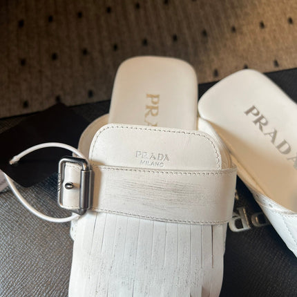 PRADA 25S SHUFFLE LEATHER THONG SANDALS IN IVORY CALFSKIN