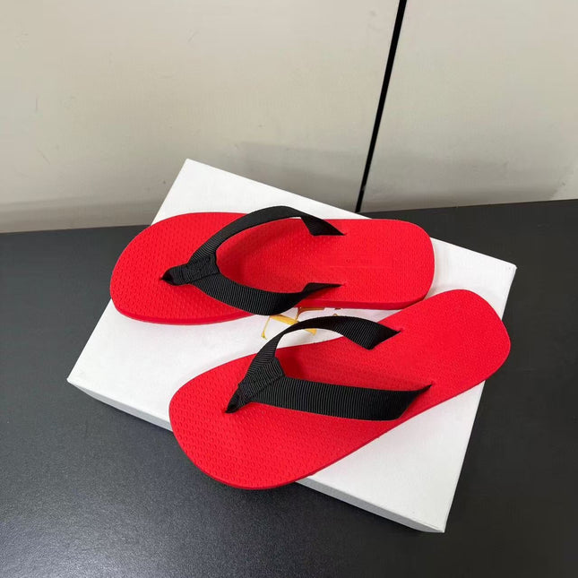 THE ROW THICK-SOLED FLIP FLOPS IN RED RUBBER