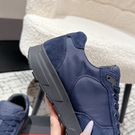 PRADA 25S MEN SNEAKERS LOGO IN NAVY BLUE NUBUCK AND CANVAS