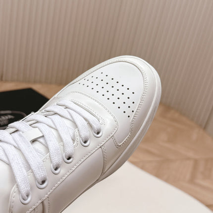 PRADA 25S DOWNTOWN SNEAKERS IN WHITE CALFSKIN SILVER HARDWARE