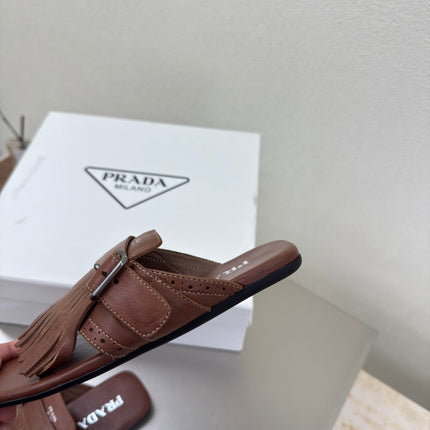 PRADA 25S SHUFFLE LEATHER THONG SANDALS IN SIENNA CALFSKIN