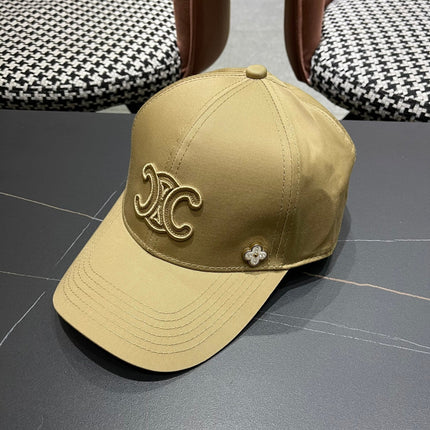 BASEBALL CAP MODEL 650285 IN GOLD FABRIC