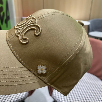 BASEBALL CAP MODEL 650285 IN GOLD FABRIC