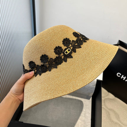 WIDE BRIM HAT MODEL 652031 IN WOVEN STRAW