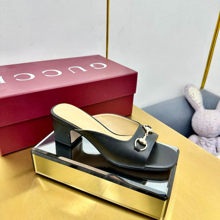 GG HIGH HEELS 65 IN BLACK CALFSKIN WITH GOLD HARDWARE