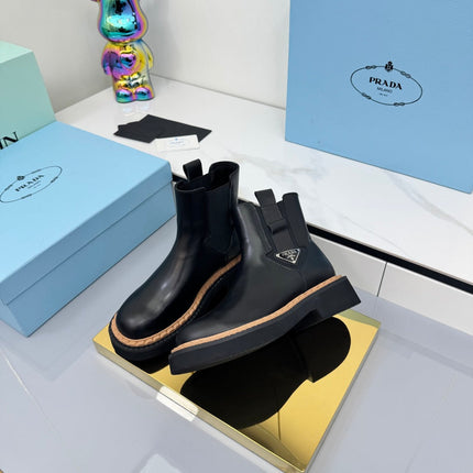 PRADA 25S CHELSEA BOOTS 50MM IN BLACK CALFSKIN