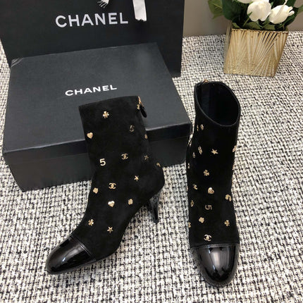 SHORT BOOTS BLACK SUEDE LAMBSKIN ATTACH METAL