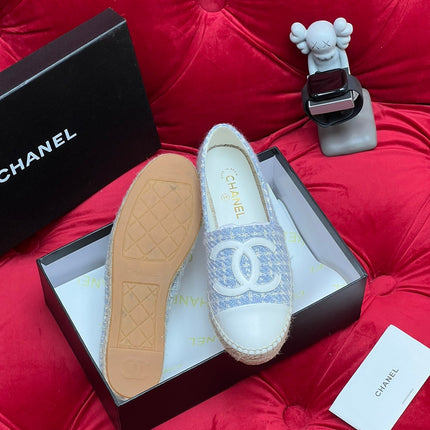 WOVEN LOAFERS IN LIGHT BLUE FABRIC