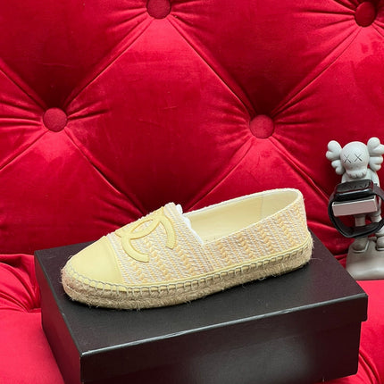 WOVEN LOAFERS IN DARK CREAM FABRIC