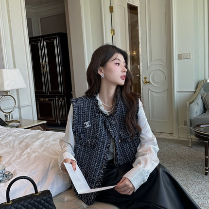 CHANEL 25S ROUND NECK TWEED VEST STYLE 151
