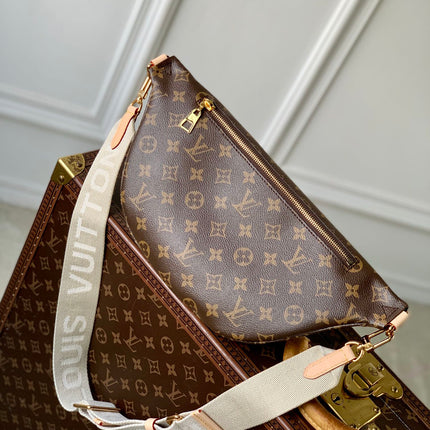 HIGH RISE FANNY PACK 38 IN BROWN MONOGRAM CANVAS