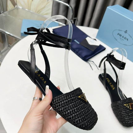 CROCHET SANDALS IN BLACK FABRIC