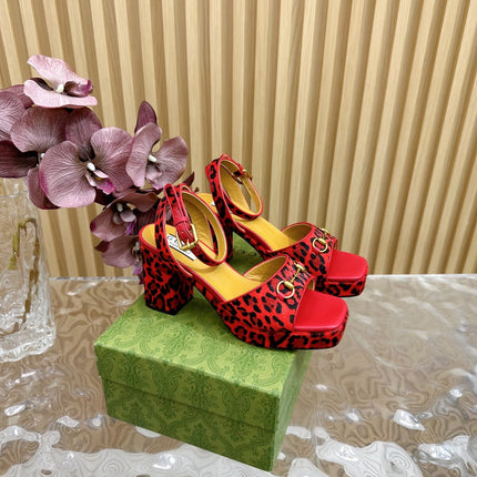 HORSEBIT HIGH-HEEL SANDAL WITH LEOPARD PRINT IN RED VELVET AND CALFSKIN LINING
