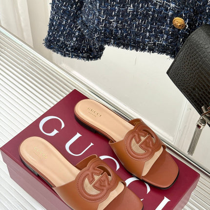 SLIDE SANDALS IN BROWN CALFSKIN