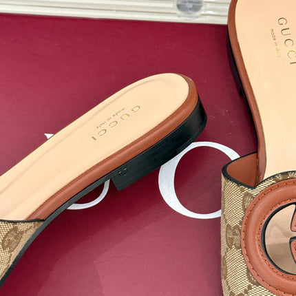 SLIDE SANDALS IN BURNT BROWN AND LIGHT BEIGE CALFSKIN