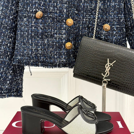 MID-HEEL MULE IN BLACK CALFSKIN AND CREAM WHITE FABRIC