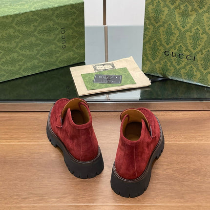 GG WOMEN'S HORSEBIT ANKLE BOOTS 4.5CM IN RED SUEDE