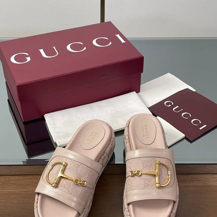 HIGH 5.5 CM WEDGE SANDALS IN LIGHT PINK CALFSKIN AND FABRIC