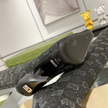 THIGH HIGH BOOTS IN BLACK KNITTED FABRIC