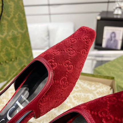 SLINGBACK FLATS IN CHERRY RED VELVET