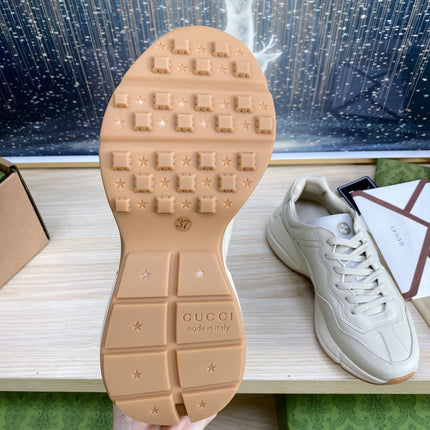 GG COUPLE TRAINER WHITE CALFSKIN WITH ICON 25