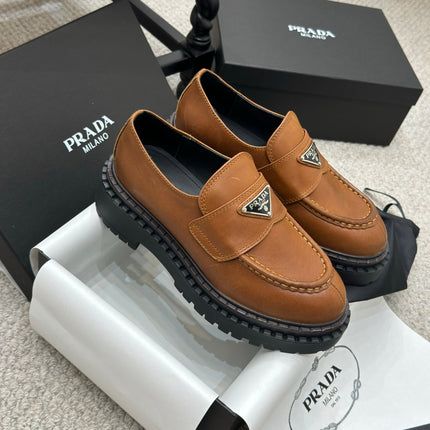 PRADA 25S LOAFER 50MM IN BURNT ORANGE CALFSKIN LOGO
