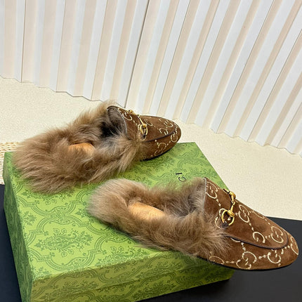 HORSEBIT MULE IN COCOA BROWN MONOGRAM VELVET AND LAMB WOOL LINING