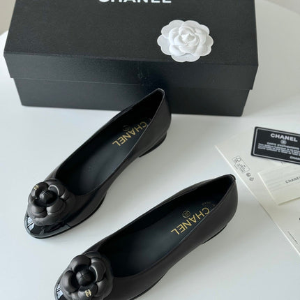 BALLET FLAT BLACK LAMBSKIN WITH FLOWER