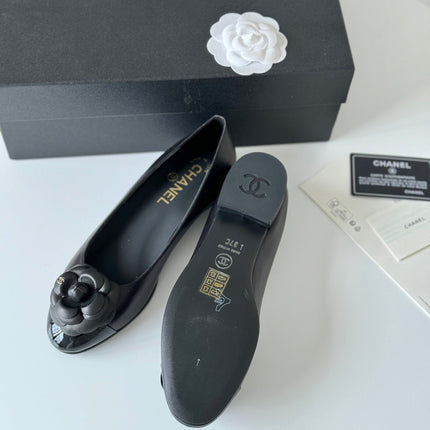 BALLET FLAT BLACK LAMBSKIN WITH FLOWER