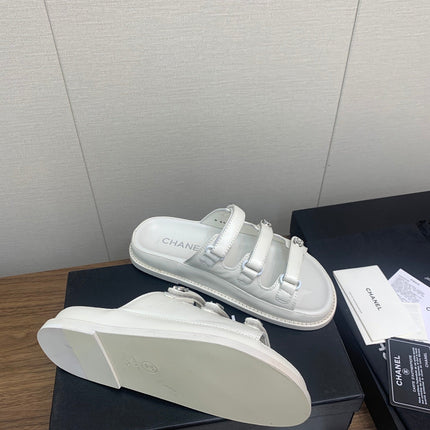 DAD SANDAL IN WHITE LAMBSKIN MULE