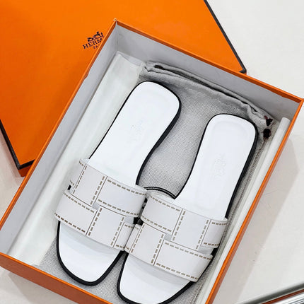 IDIOMA SANDAL IN WHITE CALFSKIN