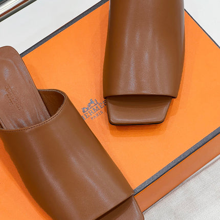 IDOLE SANDAL IN BRONZE BROWN CALFSKIN