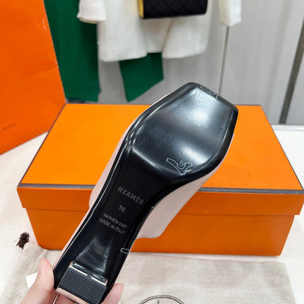 ICONIQUE 60 SANDAL IN BABY PINK CALFSKIN