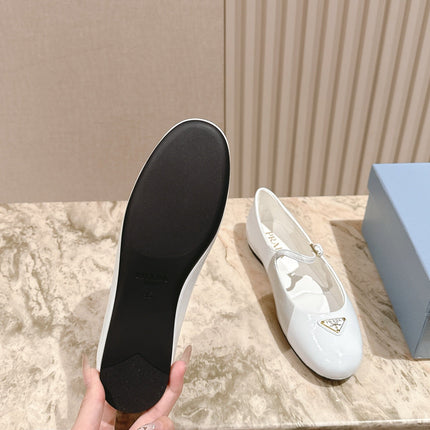 PRADA 25S BALLERINAS IN WHITE CALFSKIN GLOSSY