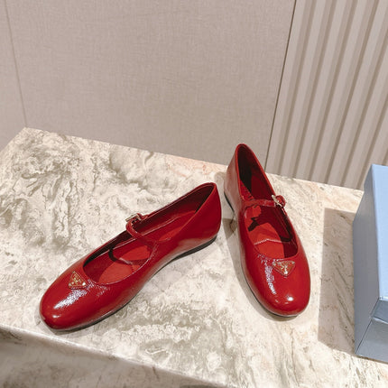 PRADA 25S BALLERINAS IN RED WINE CALFSKIN GLOSSY