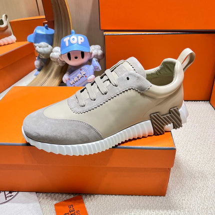 BOUNCING SNEAKER IN PALE GRAY SUEDE AND CALFSKIN