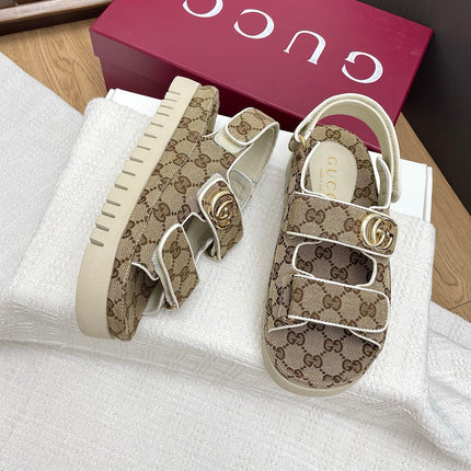 GG CLASSIC SANDALS 25S IN BEIGE FABRIC WITH GOLD HARDWARE