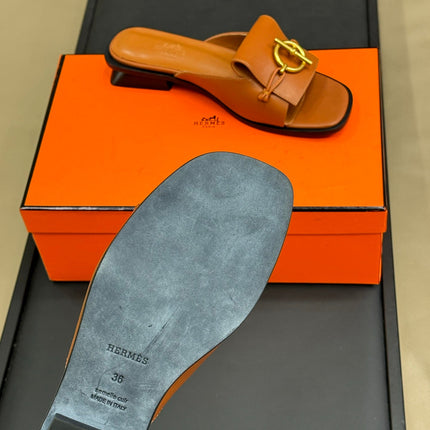 ISLE SANDAL IN BRONZE BROWN CALFSKIN