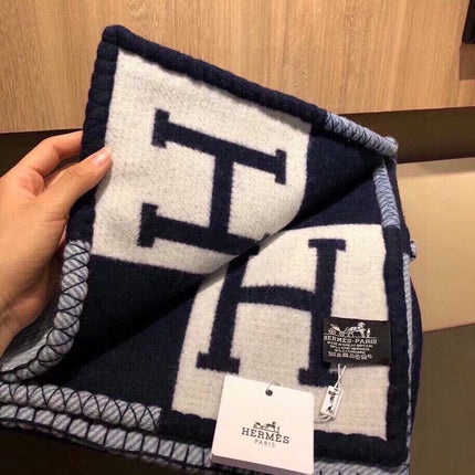 AVALON III THROW BLANKET 175 CM IN NAVY BLUE WOOL AND CASHMERE 351741