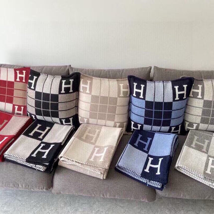 AVALON III THROW BLANKET 175 CM IN BLACK WOOL AND CASHMERE 351744