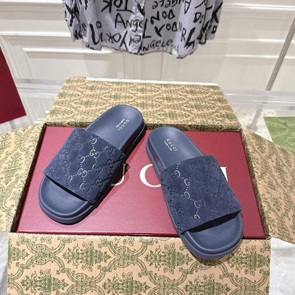 GG SLIDES IN NAVY BLUE SUEDE WITH EMBOSSED LOGO STYLE 4