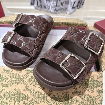 SANDALS IN NAVY BROWN SUEDE EMBOSSED LOGO SILVER HARDWARE